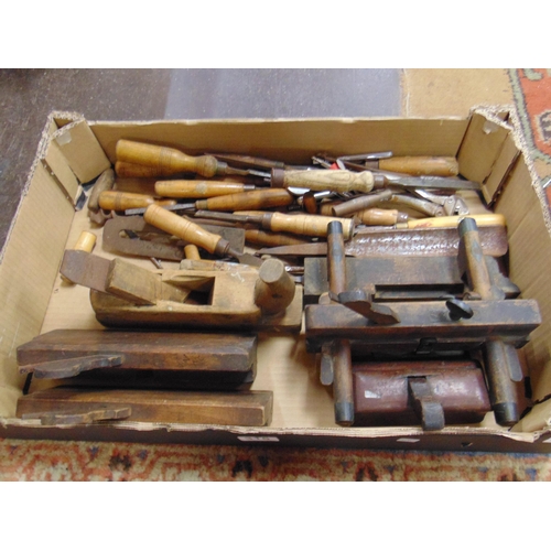 315 - Box of vintage woodworking tools.