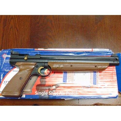 58 - Boxed Crossman .177 air pistol. Please note: Purchasers must be over 18 and photographic ID must be ... 