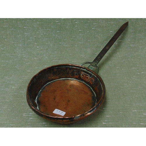 117 - Antique copper saucepan, having steel handle, 24