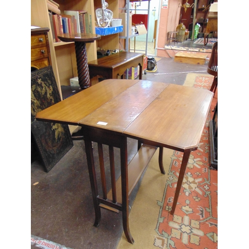 343 - Edwardian mahogany Sutherland table, drop leaves, slatted ends and on splayed supports. 27 x 27 x 8.... 