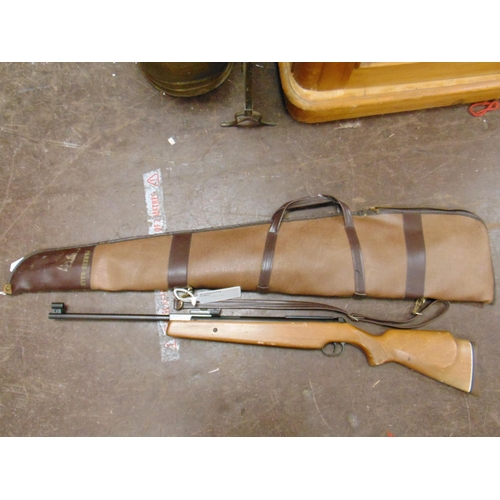 507 - Diana mod 34 .22 air rifle in slip. Please note: Purchasers must be over 18 and photographic ID must... 