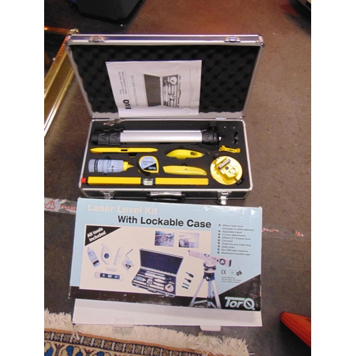 127 - Boxed laser level kit.