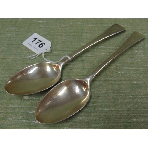 176 - Pair of George II silver table spoons, London 1728, 4 ozt.