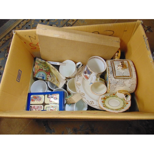 251 - Box of commemorative china.