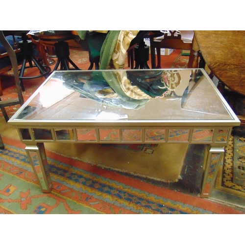 356 - Modern mirrored coffee table.