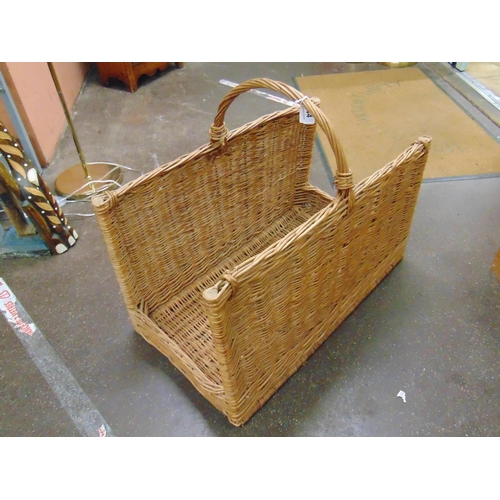 44 - Wicker log basket.