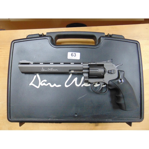 63 - Cased Dan Wesson .177 BB hand gun. Please note: Purchasers must be over 18 and photographic ID must ... 