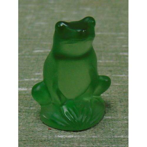 66 - Lalique France, small figure modelled as a frog, 2