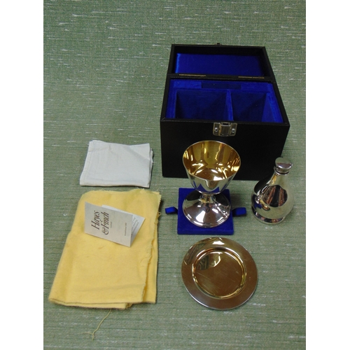 391 - Traveling plated communion set.