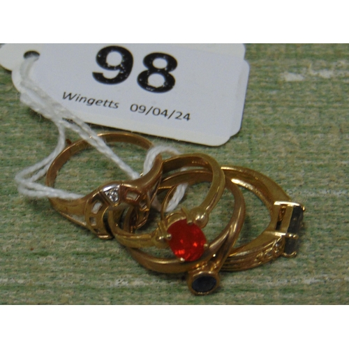 98 - Four 9ct gold rings, 8.6 gms.