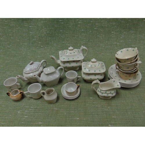 19 - Wedgwood doll's floral decorated 13 piece tea service.