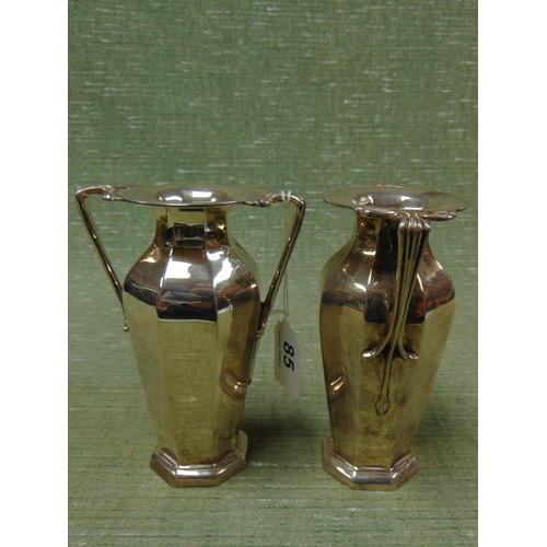 85 - Pair of Art Noveau silver vases, maker Goldsmith and silversmiths, London 1909, 16 ozt.