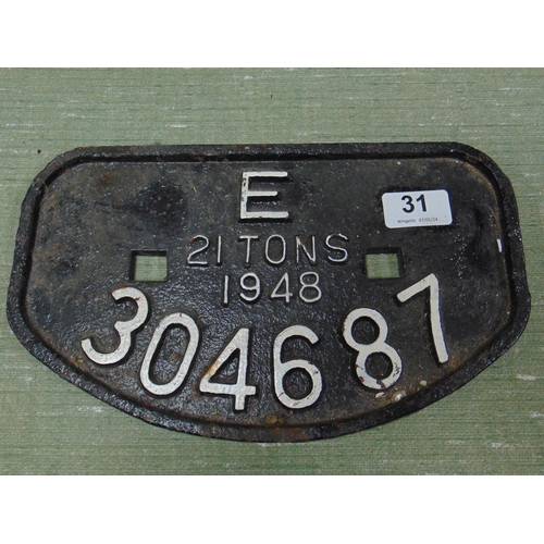 31 - Cast Iron Eastern Region Railway wagon plate, 11 x 6