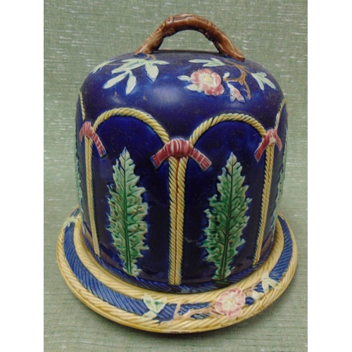 227 - Victorian style majolica type cheese bell and cover 11