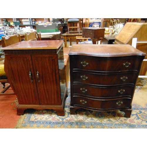 308 - Mahogany double door cabinet, 35 x 23 x 19