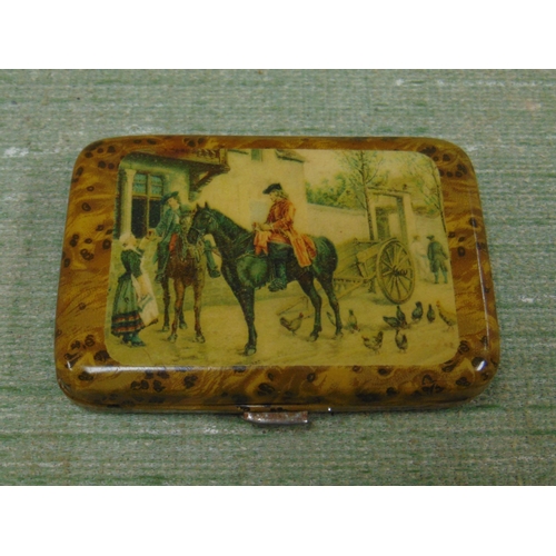 47 - Rectangular cigarette case decorated with hunting scene.