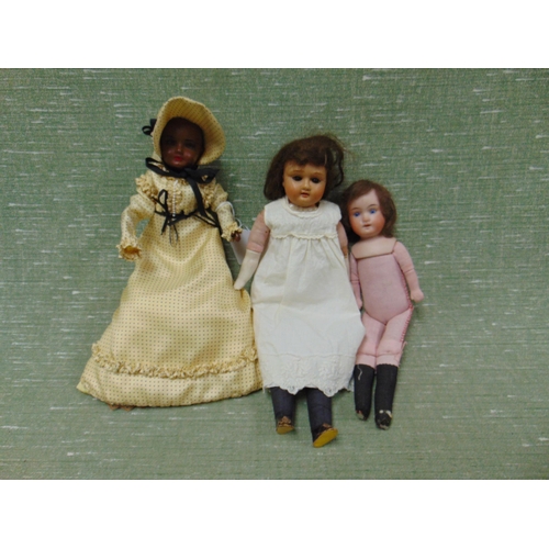 317 - Three antique dolls, makers Walther & Sohn, Schutz and SFBJ, Paris.