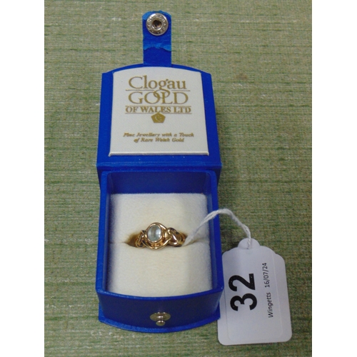 32 - Cased 9ct gold Clogau ring, set with centre stone, size R/S.