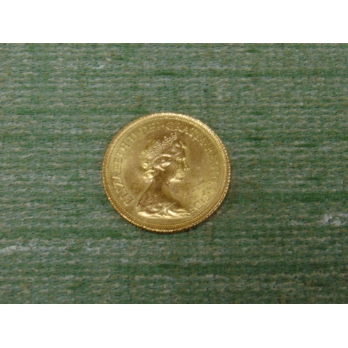 120 - Elizabeth II gold sovereign, 1974.