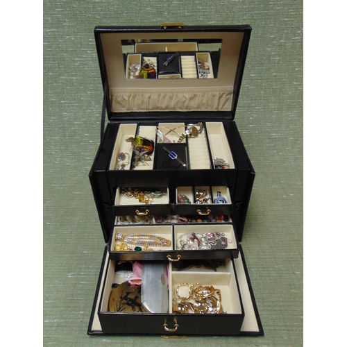 88 - Jewellery case and contents, small quantity of silver jewellery, etc.
