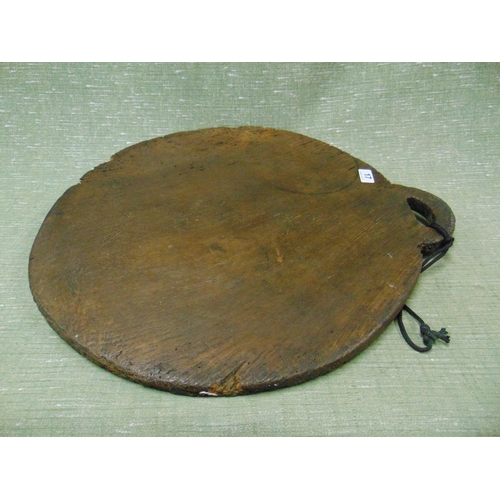 17 - Antique Welsh cheese truckle board, 21