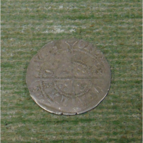 472 - Silver hammered 1/2 groat.