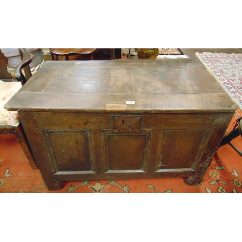 336 - Small antique oak coffer, having lift up lid and triple panel front, set on stile supports, 25 x 40 ... 