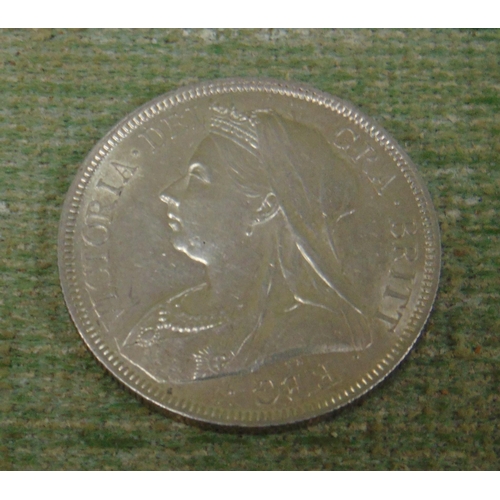 414 - Victoria 1893 near uncirculated half Crown.