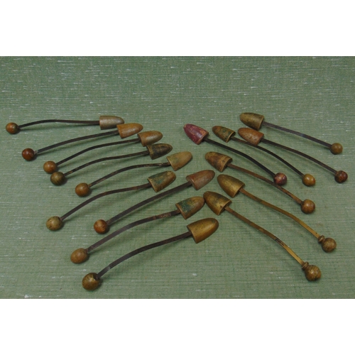 137 - Collection of child's shoe stretchers.