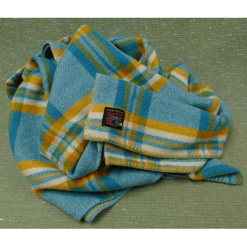 212 - Cambrian Welsh woollen blanket, 68 x 78