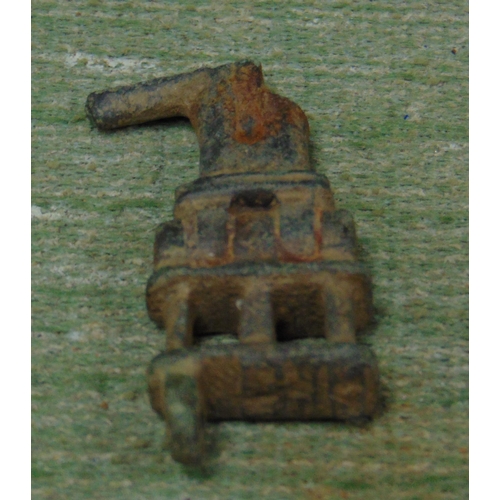 335 - Possibly Roman metal detector find.