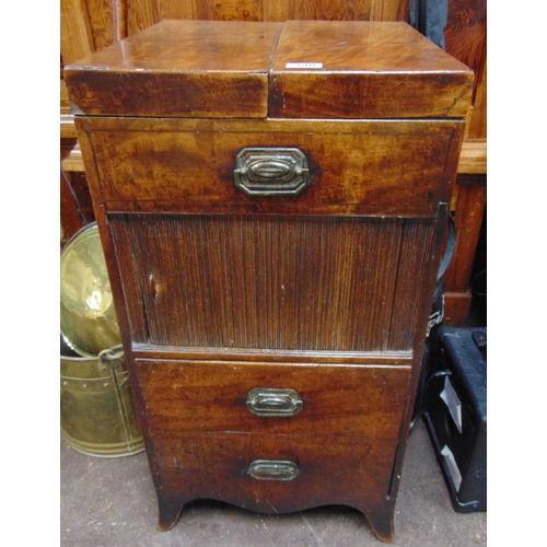 370 - Georgian mahogany washstand, lift up top revealing a fitted interior, tambour front, with pull out c... 