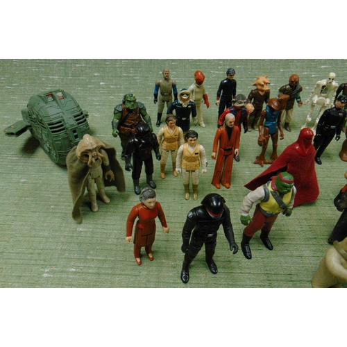 204 - Collection of original, unboxed Star Wars figures.