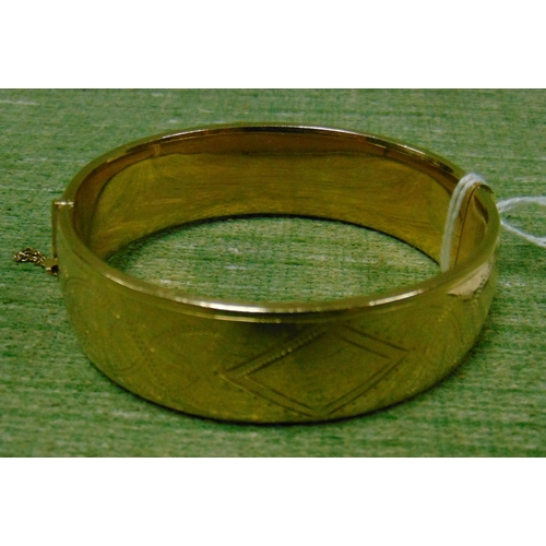 327 - 9ct gold metal core bangle, 44 gms inc.