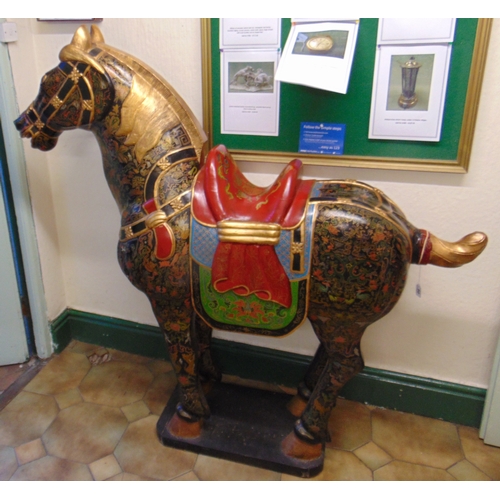 60 - Good antique style Chinese gilt and lacquered horse statue, set on rectangular base, 59 x 56 x 16