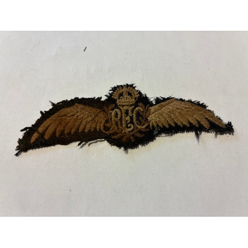22 - WW1 British Royal Flying Corps RFC Pilots Wings Badge

Tunic removed example 10cm across