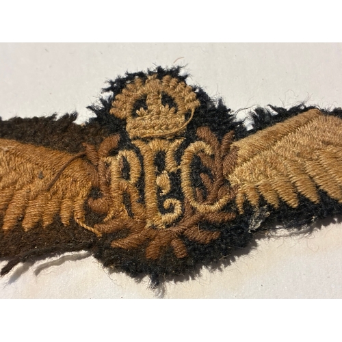 22 - WW1 British Royal Flying Corps RFC Pilots Wings Badge

Tunic removed example 10cm across
