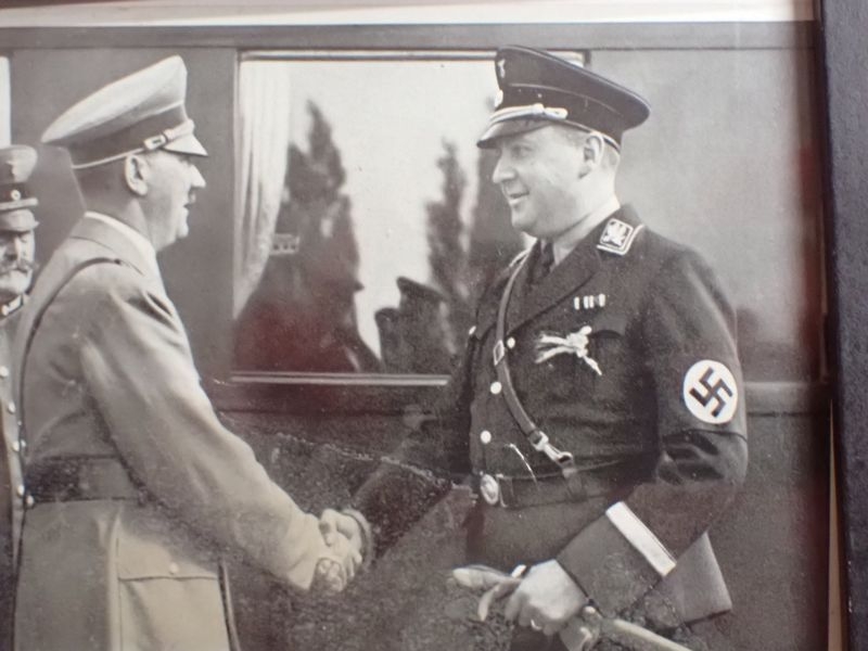 Framed picture of Adolf Hitler In a modern glazed frame, 208 by 157 mm