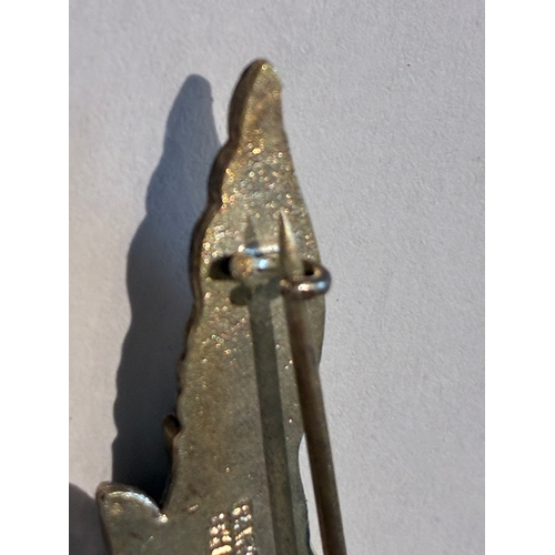 229 - WW2 RAF Guinea Pig Badge

Rare badge for aircrew who had plastic surgery due to burns when shot down... 