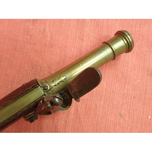 305 - Bronze flintlock pistol circa 1780

Unusual pistol, probably French circa 1780. Cannon barrel fitted... 