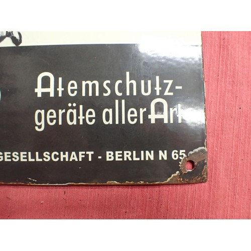 3 - WW2 German AUER of Berlin advertisement sign

Enamel on steel wall sign, slightly convex. Chipped ar... 