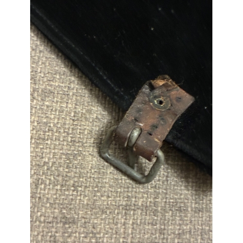 24 - Early Pre WW2 German SS Trumpet Banner 

An early Kampfzeit (years of struggle pre 1933) SS Trumpet ... 