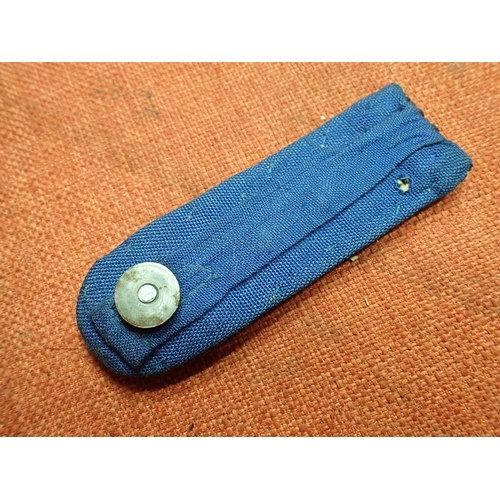 29 - WW2 German SA SHOULDER STRAP

GOOD CONDITION STRAP COMPLETE WITH SCREW BASE BUTTON. GOLD COLOUR HAS ... 