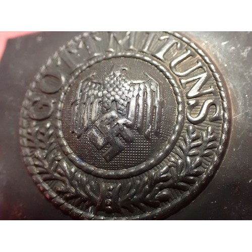 42 - WW2 German Army steel belt buckle

Steel buckle in clean, crisp condition. JFS maker mark to the bac... 