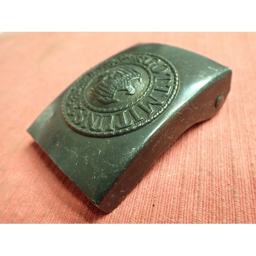 42 - WW2 German Army steel belt buckle

Steel buckle in clean, crisp condition. JFS maker mark to the bac... 