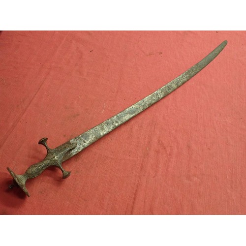 Early antique Talwar sword Plain, slightly curved 760 mm long blade ...