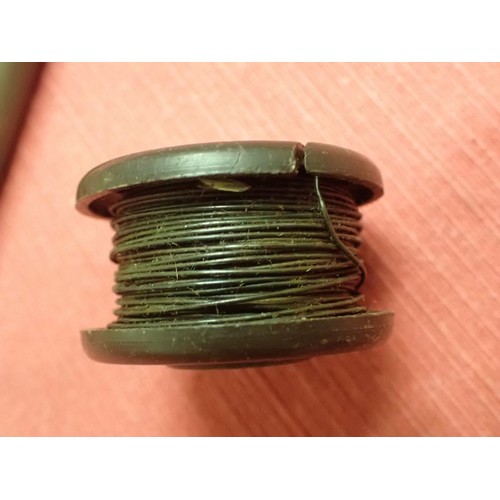1 - WW2 S-mine detonator, S.O.E. trip wire.

Wire on a dark brown Bakelite reel, 40 mm across.  Bakelite... 