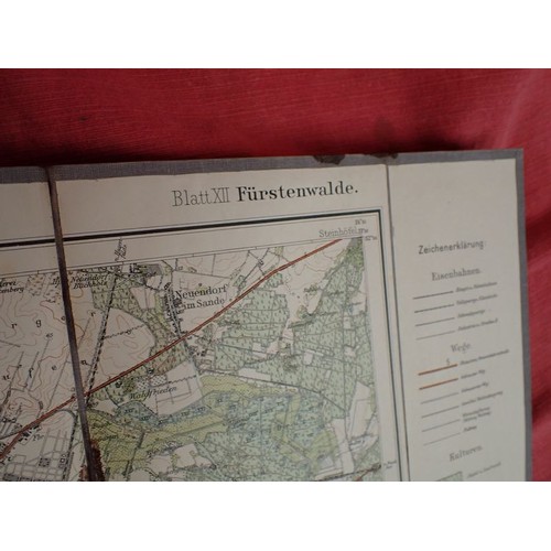 21 - 3rd Reich, two Hitler Youth maps

Two fold-out, canvas-backed maps were issued in Berlin. Around 565... 