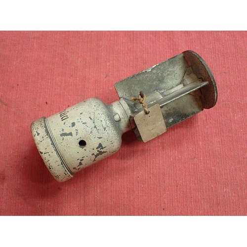 28 - Inert WW2 British No.68 mortar round dated 1942

Excellent condition white-painted drill round. Stil... 