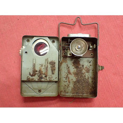29 - WW2 Italian soldiers' personal torch

Main body, 4.25 inches tall. with red and green filters. Glass... 